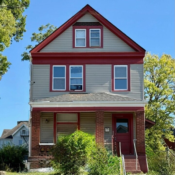 3648 Brooks Ave in Cincinnati, OH - Building Photo