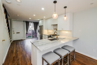 847 3rd St SW in Washington, DC - Building Photo - Building Photo