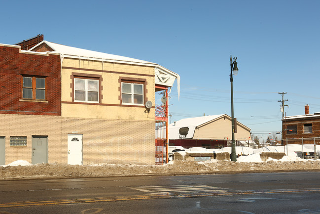 Westchester Apartments in Detroit, MI - Foto de edificio - Building Photo