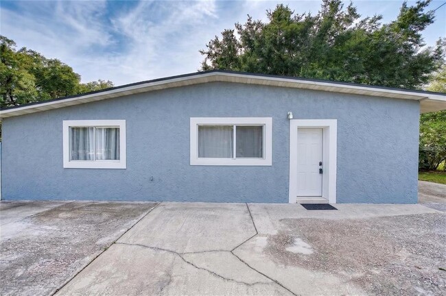 property at 1495 Penniwa St