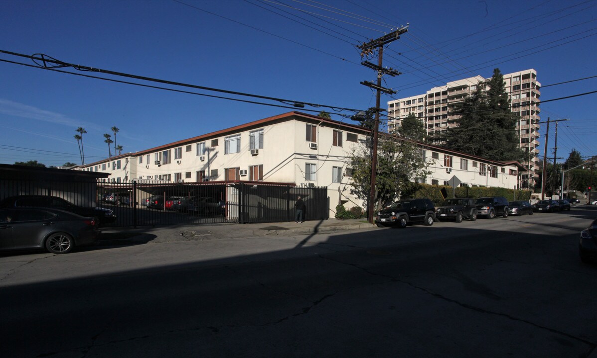 4402 Los Feliz Blvd in Los Angeles, CA - Building Photo