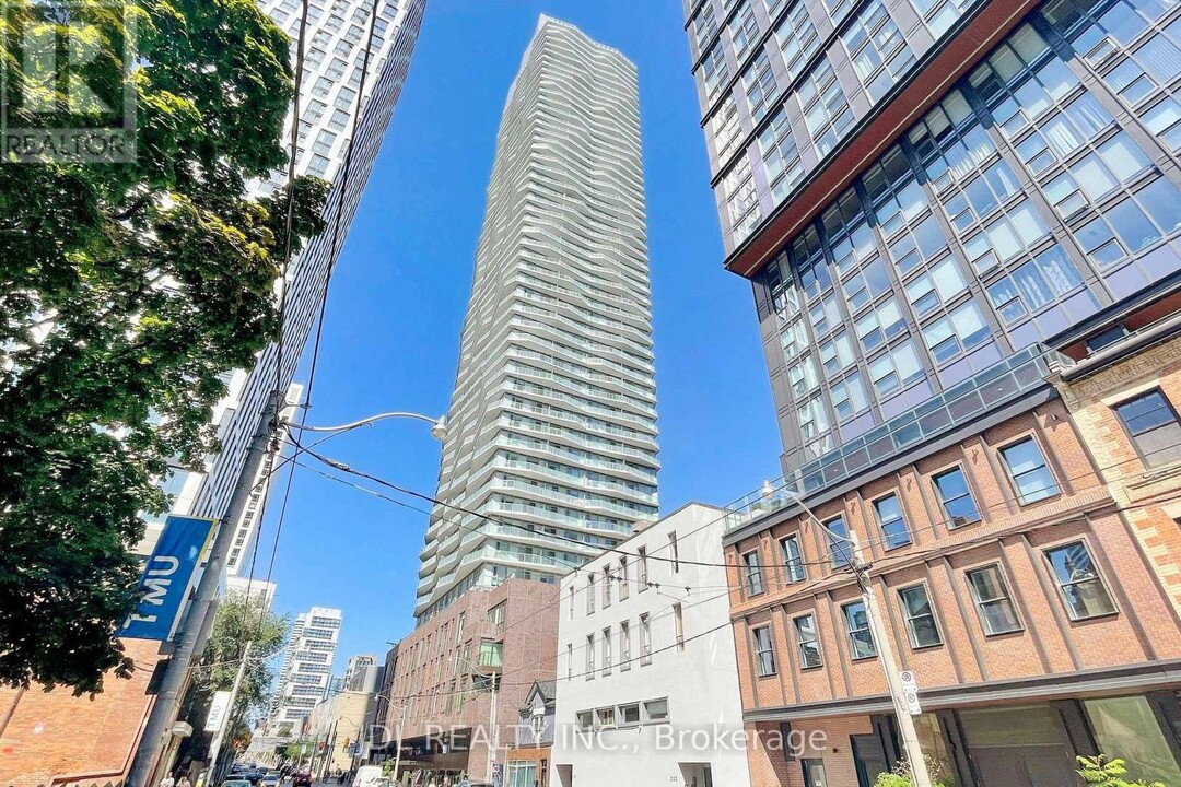 100-3100 Dalhousie St in Toronto, ON - Building Photo