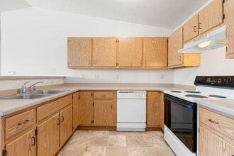 Havenwood Pointe Apartments in Beloit, WI - Foto de edificio - Building Photo