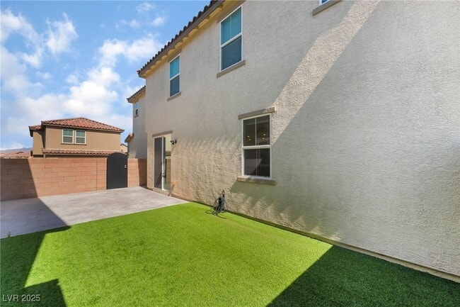 property at 2475 Piacenza Pl
