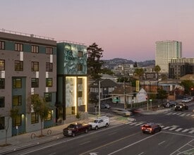 ArtHaus 820 in Oakland, CA - Foto de edificio - Building Photo