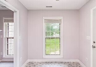 1120 Patrick Dr in Fayetteville, NC - Building Photo - Building Photo