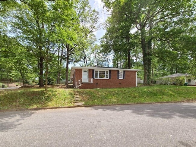 property at 3225 Forrest Hills Dr SW