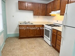 444 W Main St in Clarksburg, WV - Building Photo - Building Photo