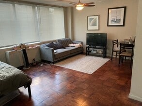 522 21st St NW, Unit 303 in Washington, DC - Building Photo - Building Photo