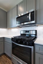 1207 Beechtree Ln in Pflugerville, TX - Building Photo - Building Photo