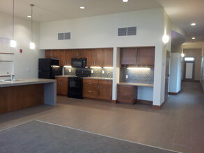 227 Blue Earth Pl in Manhattan, KS - Building Photo - Building Photo