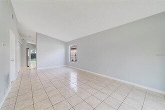 2152 Rj Cir in Kissimmee, FL - Building Photo - Building Photo