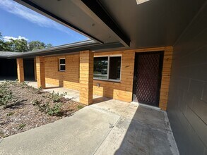 1503 Canal Ct in Tavares, FL - Building Photo - Building Photo