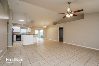 2613 Van Buren Pkwy in Cape Coral, FL - Building Photo - Building Photo