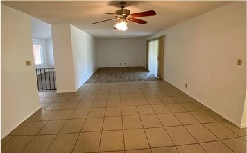 2604 Loch Fern Ct in Bakersfield, CA - Building Photo - Building Photo