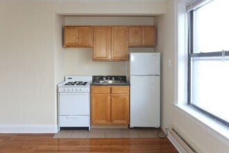 4551 N Damen Ave in Chicago, IL - Building Photo - Building Photo