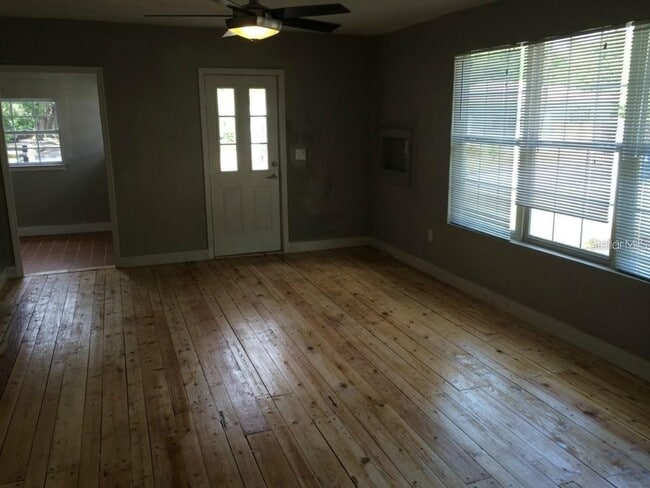 514 W Plaza Pl in Tampa, FL - Building Photo - Building Photo