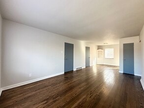 5948 Nagel Ave, Unit 1W in St. Louis, MO - Building Photo - Building Photo