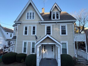 211 Knickerbocker Ave in Stamford, CT - Building Photo - Building Photo