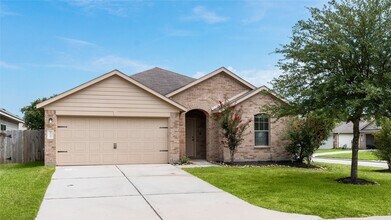 7226 Basque Country Dr in Magnolia, TX - Building Photo - Building Photo