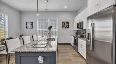 4250 Woodridge Pkwy in Porter, TX - Foto de edificio - Building Photo