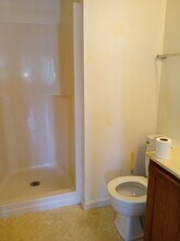 28 Academy St, Unit 9 in Franconia, NH - Building Photo - Building Photo