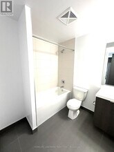 50-1550 Dunfield Ave in Toronto, ON - Building Photo - Building Photo
