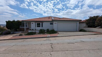 3103 Edith Ln in San Diego, CA - Building Photo - Building Photo