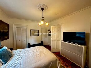 74 Mount Vernon St, Unit 2 in Somerville, MA - Building Photo - Building Photo