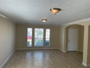 3203 Quail Run Dr in Humble, TX - Building Photo - Building Photo