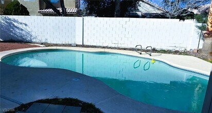 3729 Bronco Billy Ct in Las Vegas, NV - Building Photo - Building Photo