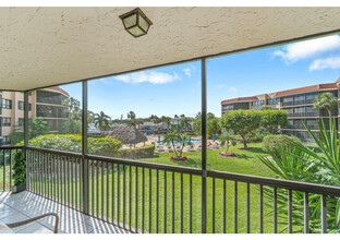 800 Jeffery St, Unit Spare Room in Boca Raton, FL - Foto de edificio - Building Photo
