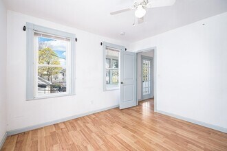 7-9 Dexter St in Waltham, MA - Foto de edificio - Building Photo