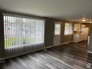 1625 Paradise Ln in Taylorsville, UT - Building Photo - Building Photo