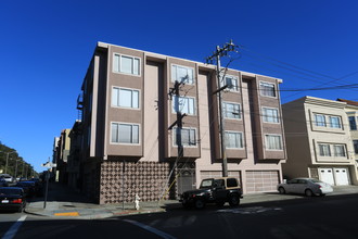 1200 18th Ave in San Francisco, CA - Foto de edificio - Building Photo