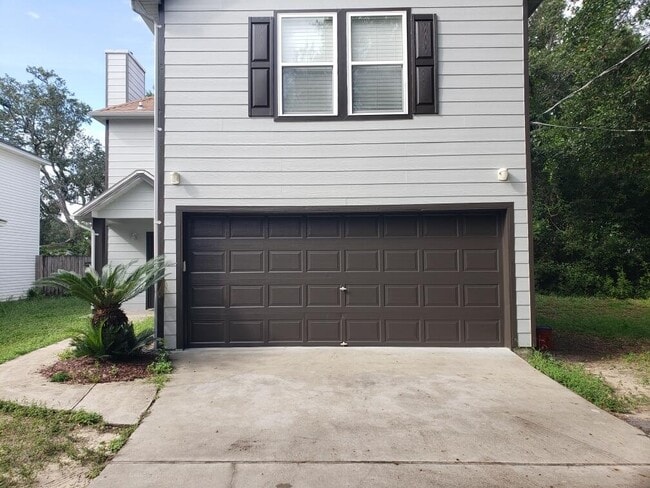2237 Monahan Ct in Fort Walton Beach, FL - Building Photo - Building Photo