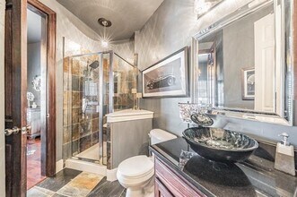 3909 Aquatic Dr in Carrollton, TX - Building Photo - Building Photo