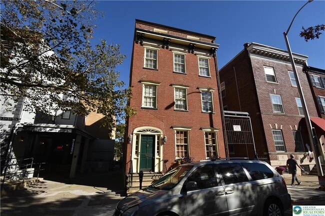 property at 119 N 2nd St