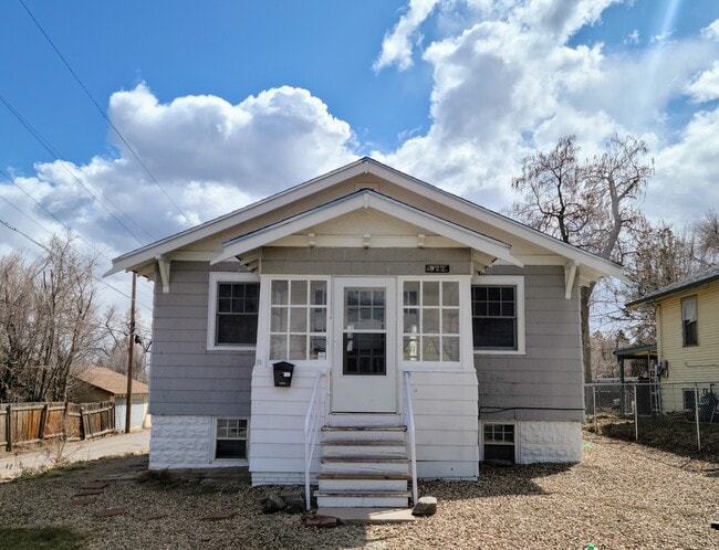property at 922 21st St