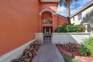 3715 Torres Cir in West Palm Beach, FL - Building Photo - Building Photo