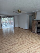 103 Alameda St in Myrtle Creek, OR - Building Photo - Building Photo