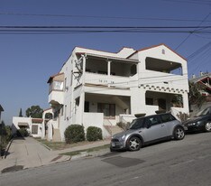 1637-1639 1/2 Micheltorena St Apartments