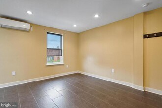 1183 S 13th St in Philadelphia, PA - Building Photo - Building Photo