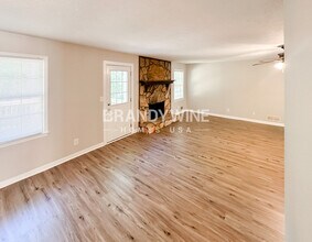 5756 Ivywood Dr in Stonecrest, GA - Building Photo - Building Photo