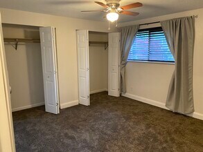 335 SW 1st St, Unit 3 in Warrenton, OR - Building Photo - Building Photo