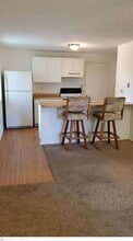 8100 Mt Snow Dr in Dayton, OH - Building Photo - Building Photo