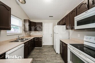 257 Deer Creek Dr in Amelia, OH - Building Photo - Building Photo