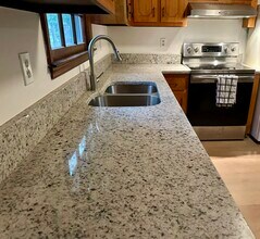 4805 Candlelight Pl in Glen Allen, VA - Building Photo - Building Photo