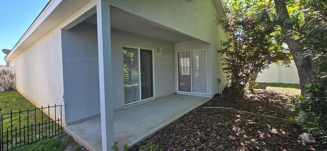 5169 NE 122nd Blvd in Wildwood, FL - Building Photo - Building Photo