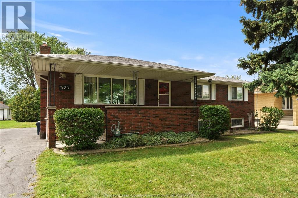 331 Simcoe St in Amherstburg, ON - Building Photo